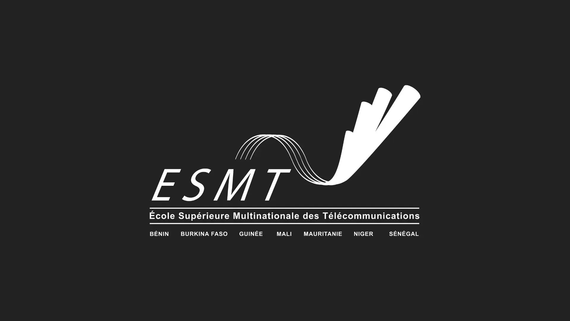 ESMT, moteur du numérique Ouest‑africain : recherche, certifications et impact